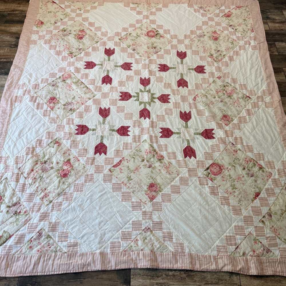 Vintage Floral Patchwork Quilt Pink Cream Tulip Rose Farmhouse 84x94 Cotton